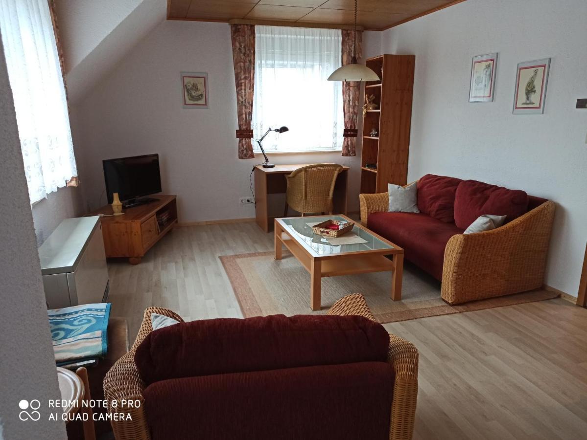 Ferienwohnung Am Deister Mit Grossem Balkon Springe Luaran gambar